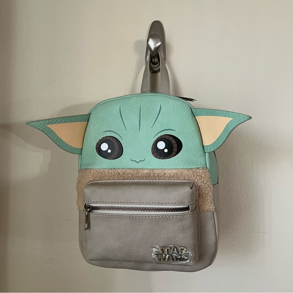 Grogu Mini Backpack - Picture 5 of 8